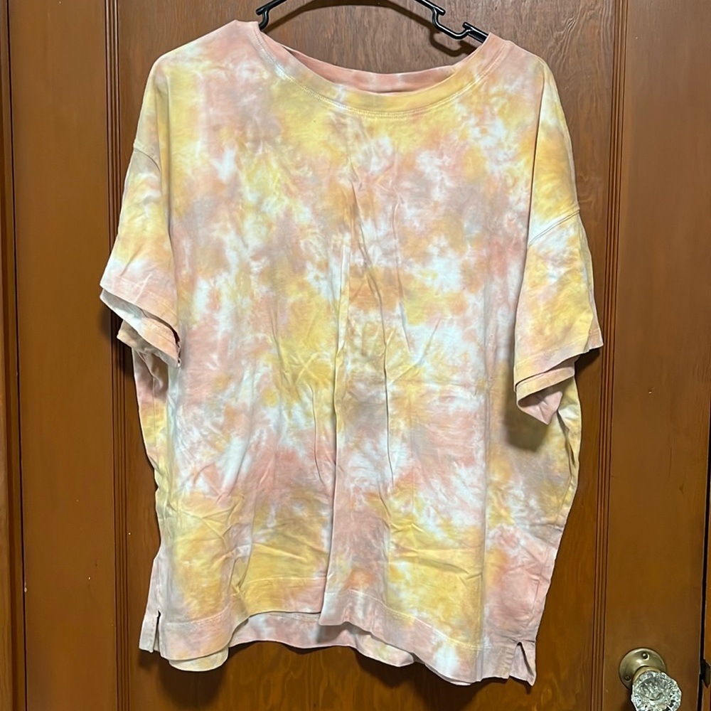 Old navy tie dye boxy crop top XXL